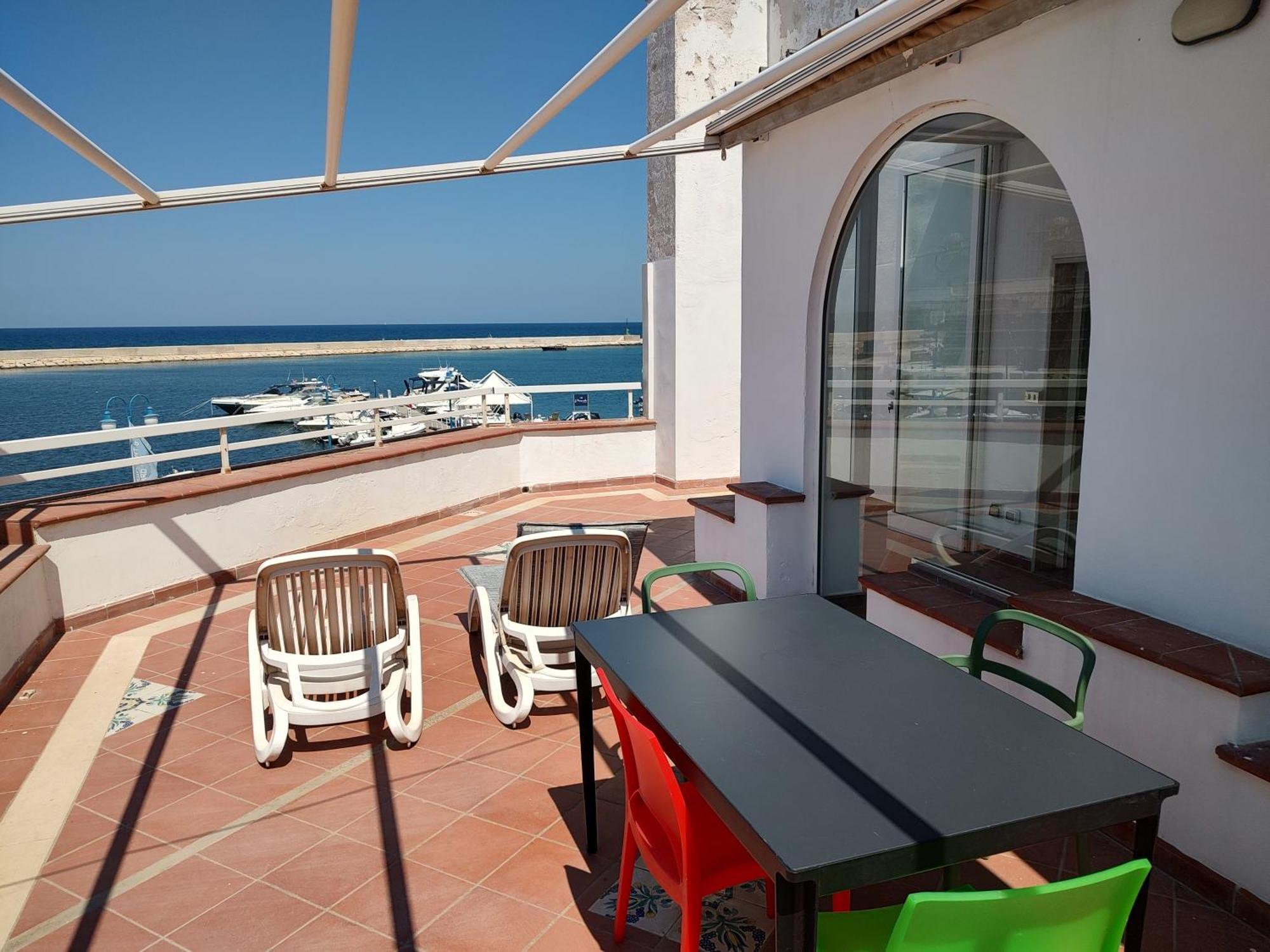 Willa Fronte Del Mare - Seafront Terrace Villanova di Ostuni Zewnętrze zdjęcie